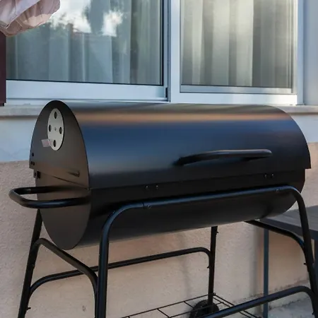 Casa de Férias Sapphire - Luxury 5br Designer Retreat With A Private Swimming Pool *