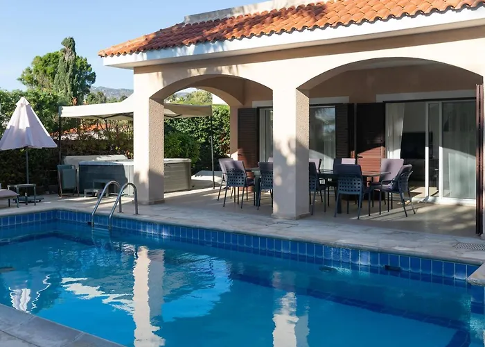 別荘 Sapphire - Luxury 5br Designer Retreat With A Private Swimming Pool ペイヤ