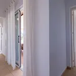 Дом отдыха Sapphire - Luxury 5br Designer Retreat With A Private Swimming Pool *