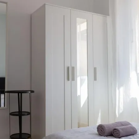 Σπίτι διακοπών Five Bedroom Saphire *