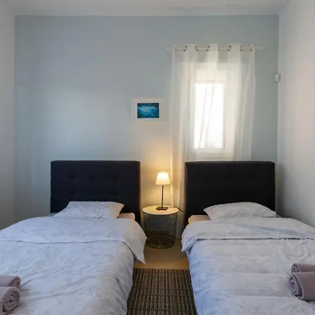 Five Bedroom Saphire