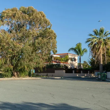 Σπίτι διακοπών Five Bedroom Saphire