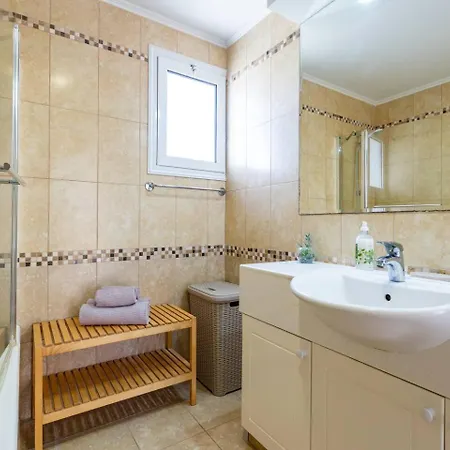 Semesterbostad Sapphire - Luxury 5br Designer Retreat With A Private Swimming Pool