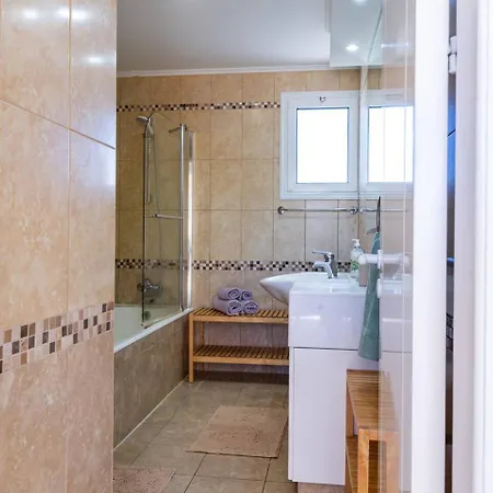 Sapphire - Luxury 5br Designer Retreat With A Private Swimming Pool Semesterbostad