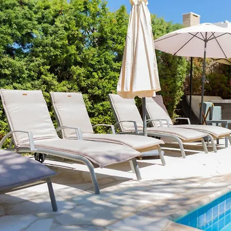 Ferienhaus Sapphire - Luxury 5br Designer Retreat With A Private Swimming Pool *