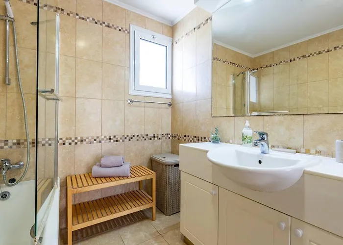 Prázdninový dům Sapphire - Luxury 5br Designer Retreat With A Private Swimming Pool