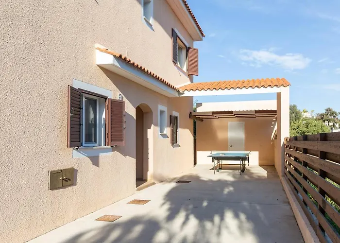 Prázdninový dům Sapphire - Luxury 5br Designer Retreat With A Private Swimming Pool Pegeia